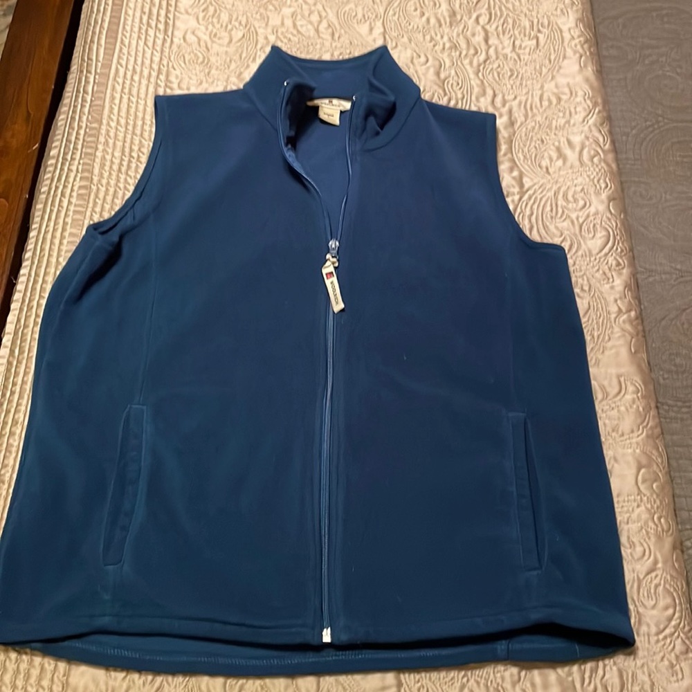 Woolrich navy blue fleece vest Size L